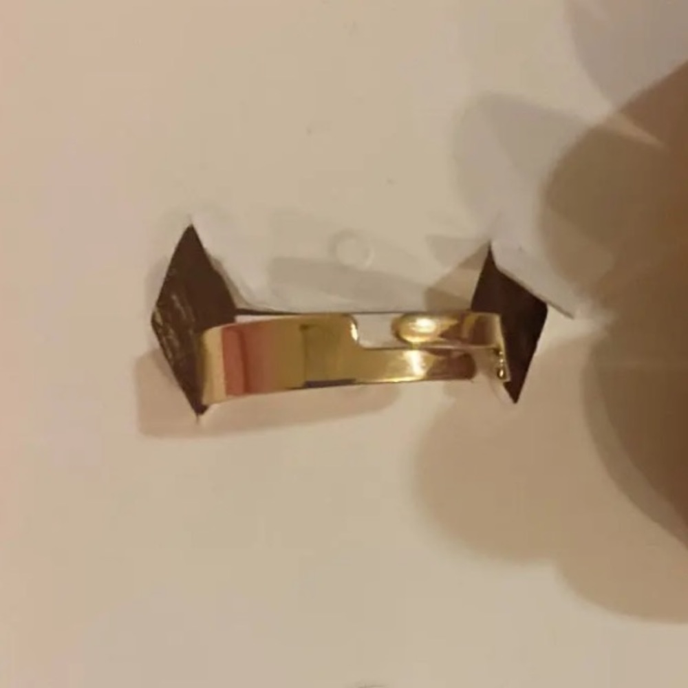 Heart Shaped Oversized Ring - Adjustable - Picture 3 of 4